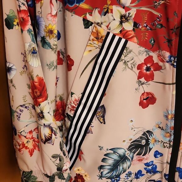 Johnny Was Live Flower Print Reversible Jacket w/ Hood Size S - Picture 6 of 16